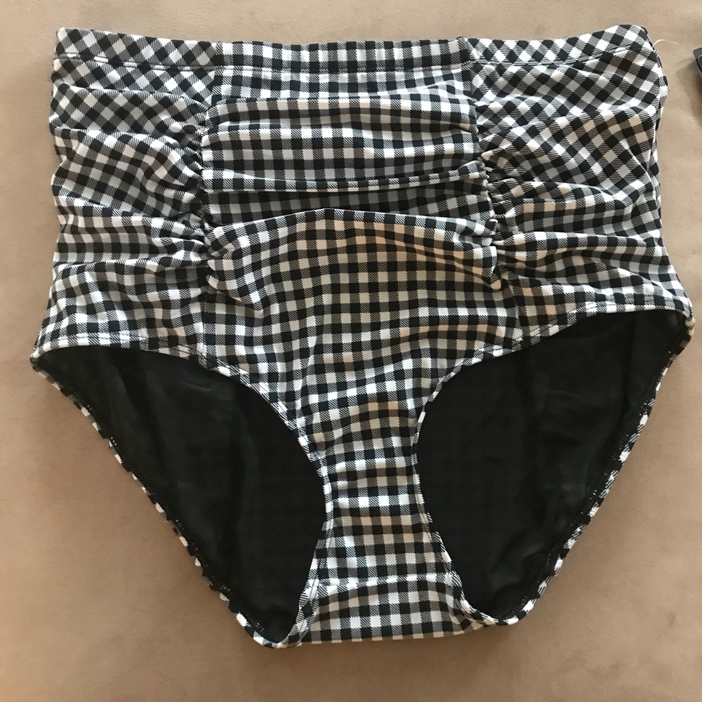 Torrid size 0/14 high waist bikini bottom